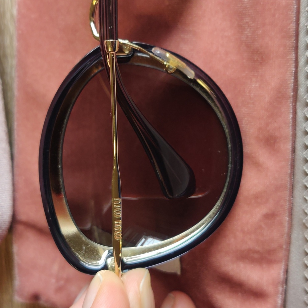 Miu Miu Sunglasses Black & Gold - Picture 4 of 11